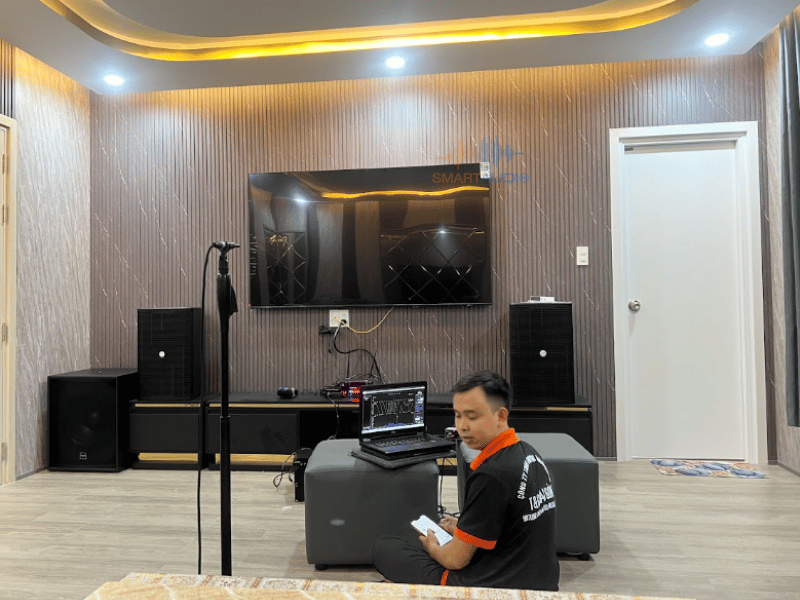 1Dàn Karaoke Phòng Khách Biệt Thự tại Quận 2