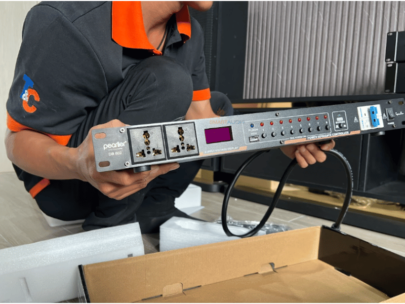 Bộ quản lý nguồn Pearller DB802