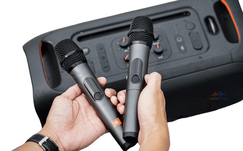 1 JBL Wireless Microphone Set